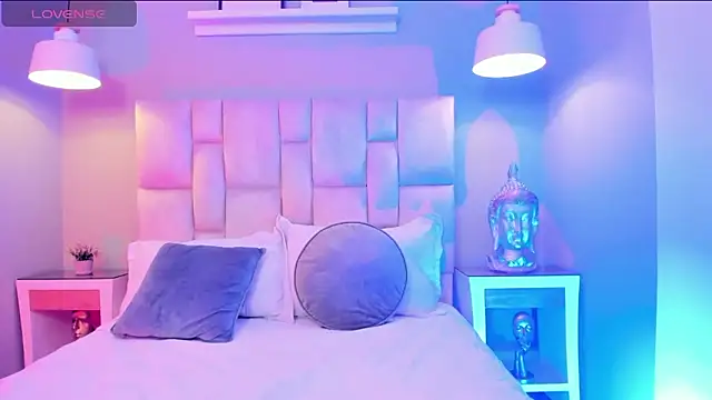 Lucy Williiams online show from February 2026 07:31:01 PM