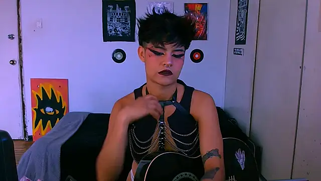 Snapshot of alex_one888 chatting on November 2025 09:37:02 PM alex one888 online show from November 2025 09:37:02 PM