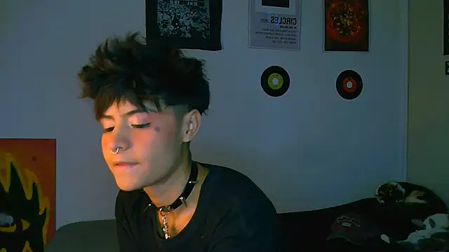 Snapshot of alex_one888 chatting on November 2025 10:43:01 PM alex one888 online show from November 2025 10:43:01 PM