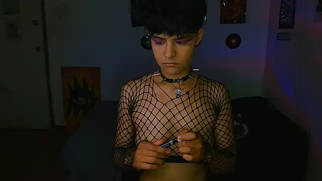 Snapshot of alex_one888 chatting on November 2025 02:02:01 AM alex one888 online show from November 2025 02:02:01 AM