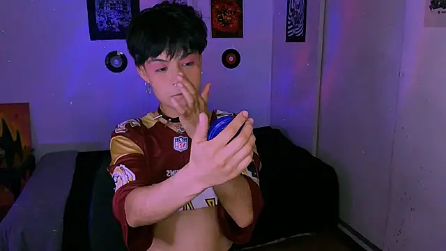 Snapshot of alex_one888 chatting on December 2025 01:03:02 AM alex one888 online show from December 2025 01:03:02 AM