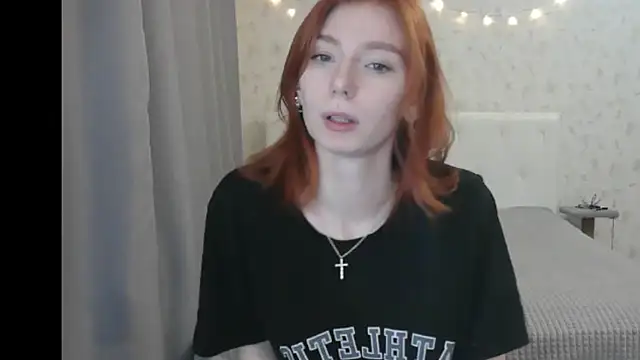 Snapshot of KateBunny chatting on January 2025 05:53:01 PM KateBunny online show from January 2025 05:53:01 PM