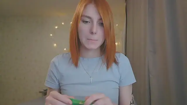 Snapshot of KateBunny chatting on January 2025 03:39:01 PM KateBunny online show from January 2025 03:39:01 PM