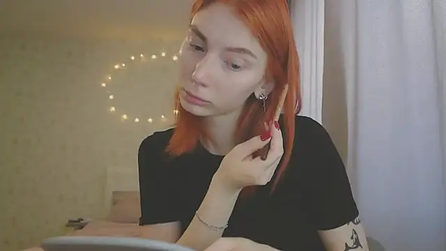 Snapshot of KateBunny chatting on February 2025 05:23:02 AM KateBunny online show from February 2025 05:23:02 AM