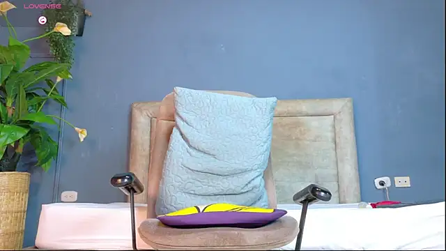 Iker bigdick online show from May 2026 01:16:01 PM