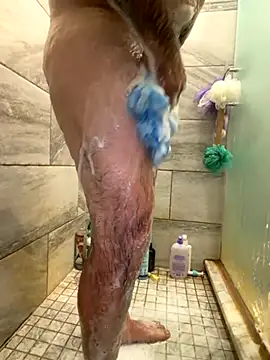 Snapshot of Looneytunes12345 chatting on December 2025 02:50:02 AM Looneytunes12345 online show from December 2025 02:50:02 AM