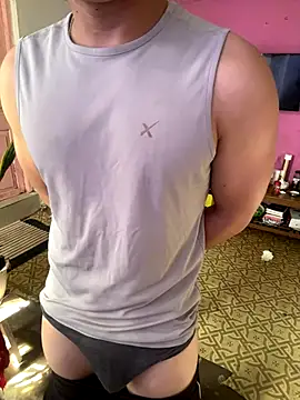 Snapshot of alburt_1996 chatting on November 2025 04:22:02 AM alburt 1996 online show from November 2025 04:22:02 AM