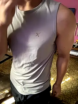 Snapshot of alburt_1996 chatting on December 2025 05:06:02 AM alburt 1996 online show from December 2025 05:06:02 AM