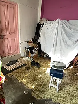 Snapshot of alburt_1996 chatting on January 2026 03:56:02 AM alburt 1996 online show from January 2026 03:56:02 AM