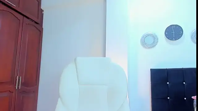 kathyajhonss online show from March 2025 11:00:02 PM