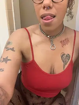Princess Desirae online show from May 2026 05:57:02 AM