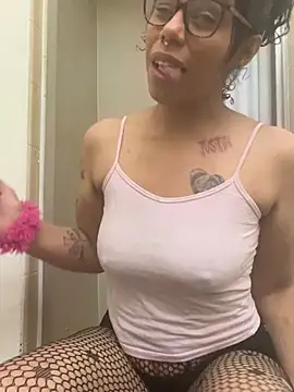 Princess Desirae online show from May 2026 03:12:01 AM