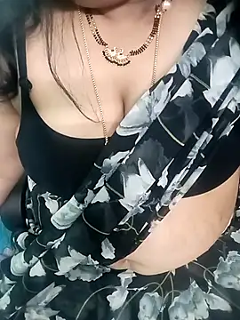 Snapshot of your-sameera chatting on February 2026 04:05:02 AM your-sameera online show from February 2026 04:05:02 AM