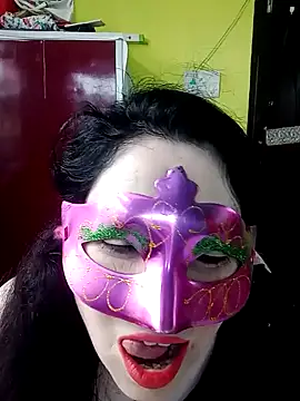 Snapshot of Raja_Ranii chatting on December 2024 06:54:02 AM Raja Ranii online show from December 2024 06:54:02 AM