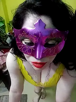 Snapshot of Raja_Ranii chatting on February 2025 02:48:02 PM Raja Ranii online show from February 2025 02:48:02 PM