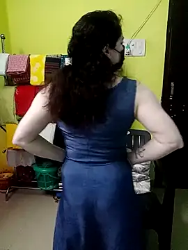 Snapshot of Raja_Ranii chatting on March 2025 06:35:02 AM Raja Ranii online show from March 2025 06:35:02 AM