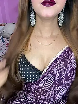 Diamond queeen online show from May 2026 08:47:02 PM