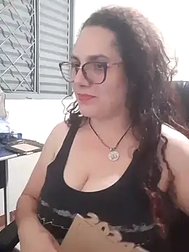 litha luna online show from December 2024 02:41:02 AM