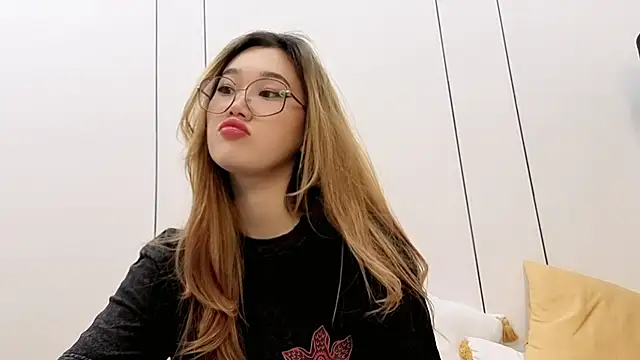 Snapshot of Jennatyan chatting on February 2026 07:35:01 AM Jennatyan online show from February 2026 07:35:01 AM