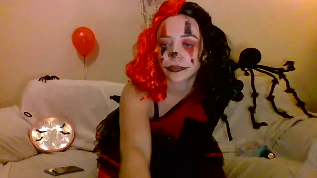 Snapshot of MissTerry69 chatting on October 2025 11:39:01 PM MissTerry69 online show from October 2025 11:39:01 PM