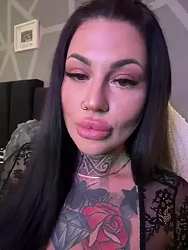 krysstal003 online show from January 2025 07:39:02 PM