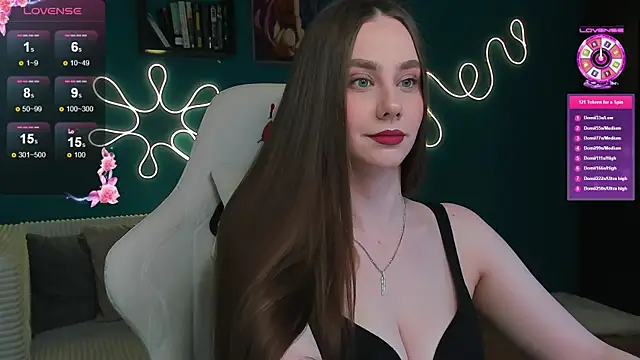 katie taylorr online show from July 2026 10:01:02 PM