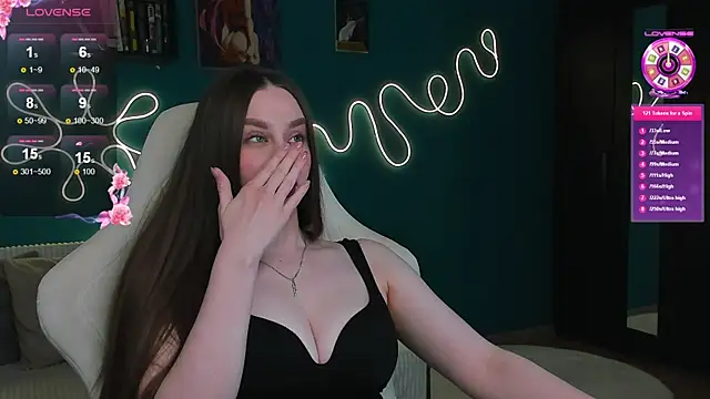katie taylorr online show from July 2026 09:18:01 PM