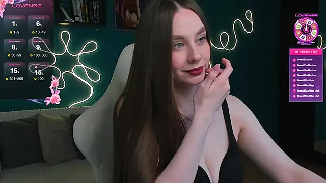 katie taylorr online show from July 2026 12:07:01 AM