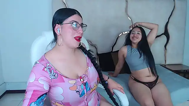 Criistaal  online show from February 2025 03:59:01 AM