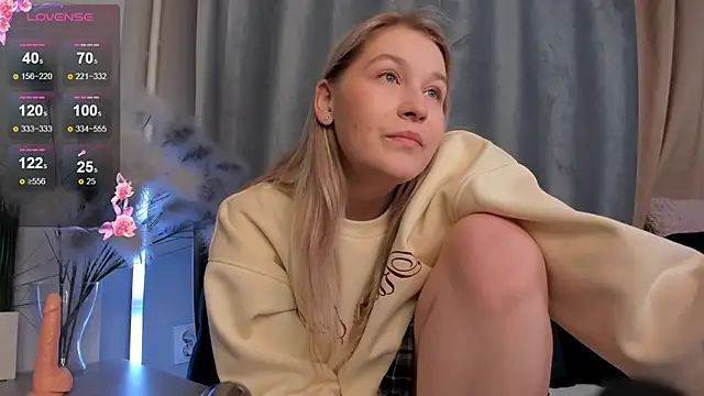 Colleen Blake online show from March 2025 03:06:01 PM