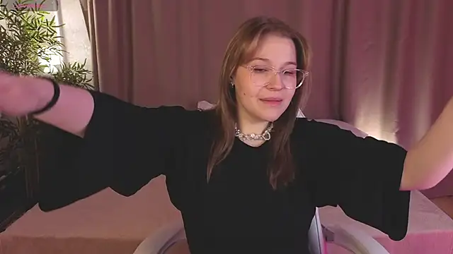 Snapshot of Colleen_Blake chatting on March 2026 04:51:02 PM Colleen Blake online show from March 2026 04:51:02 PM