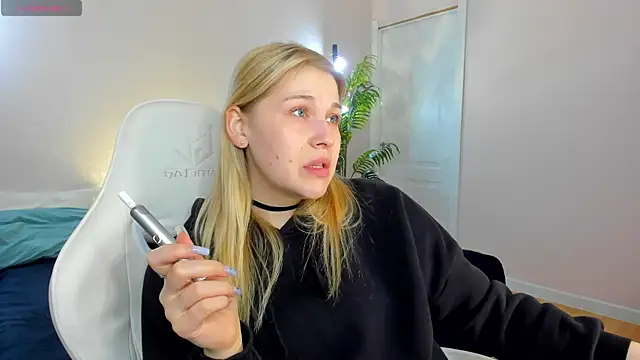 Colleen Blake online show from May 2026 05:09:01 PM