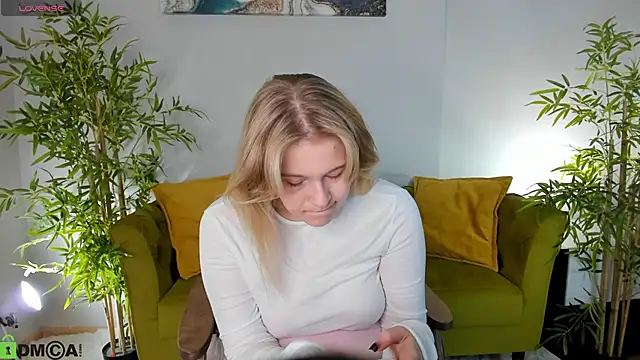Colleen Blake online show from May 2026 05:18:02 PM