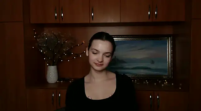  SusieSu  online show from December 2024 04:21:02 PM