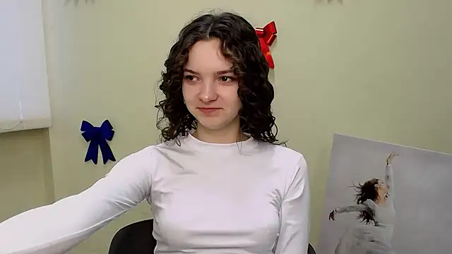  SusieSu  online show from February 2025 06:17:02 AM