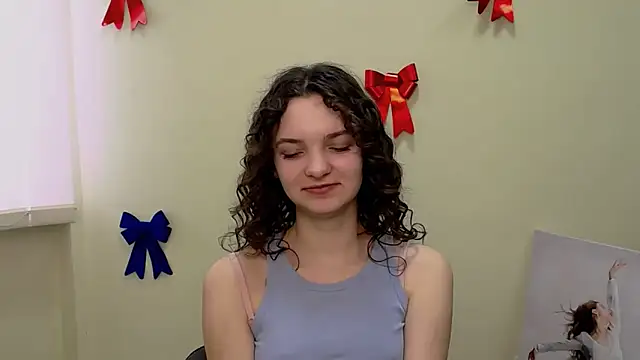  SusieSu  online show from February 2025 10:26:01 AM