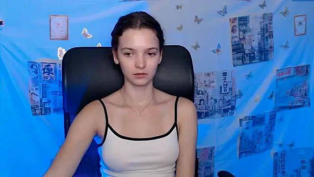  SusieSu  online show from July 2026 12:19:02 PM