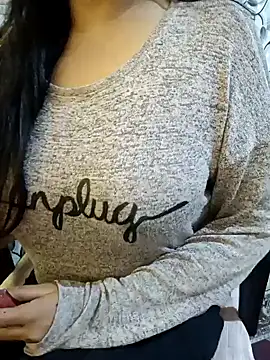 Snapshot of kindar-joy chatting on December 2024 10:21:02 PM kindar-joy online show from December 2024 10:21:02 PM