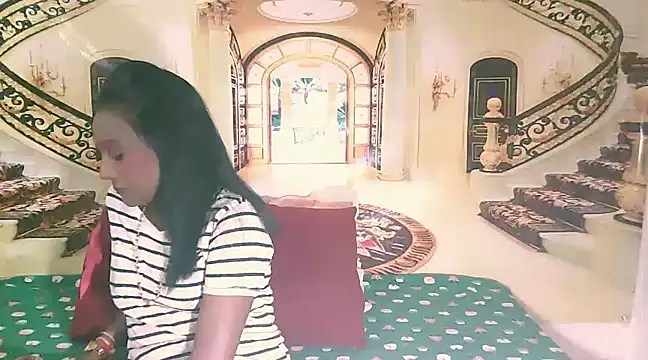 IndianLoveBug online show from December 2024 05:14:01 PM