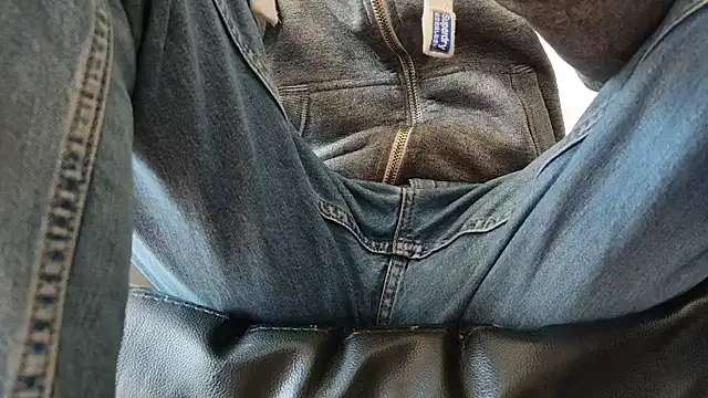 Snapshot of bas2ana chatting on October 2025 03:57:02 PM bas2ana online show from October 2025 03:57:02 PM