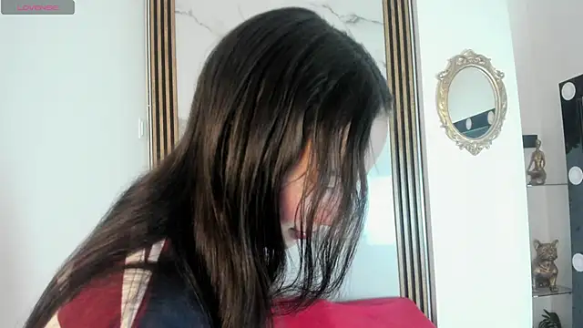 Scarlett  Fox   online show from March 2026 11:43:02 AM