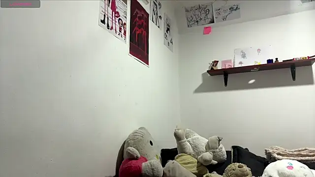 Cloe five online show from March 2026 04:55:01 PM