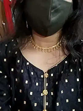 Snapshot of Anamika_Kapoor chatting on January 2025 01:10:01 AM Anamika Kapoor online show from January 2025 01:10:01 AM