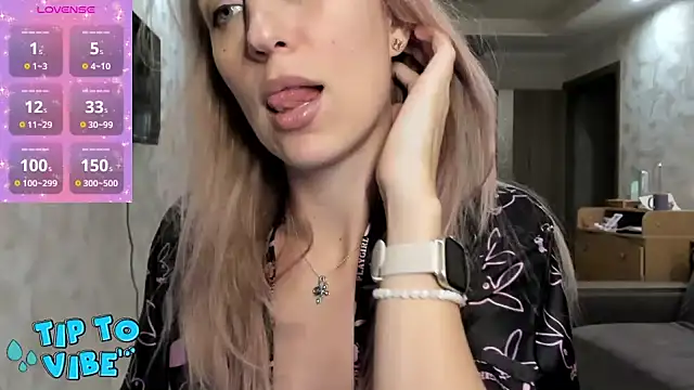 lady Nati online show from December 2024 02:05:02 PM