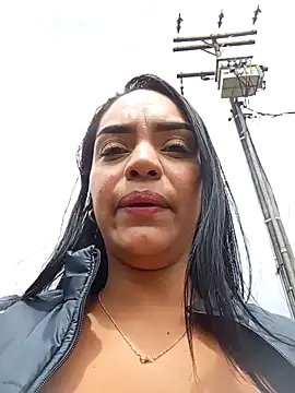 Sara-77 online show from January 2025 06:25:01 PM