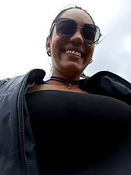 Sara-77 online show from January 2025 06:13:01 PM