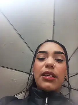 Sara-77 online show from February 2025 03:35:01 PM