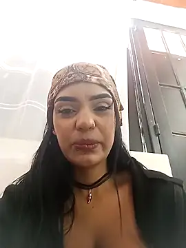 Sara-77 online show from March 2025 08:56:01 PM