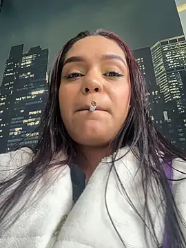 Sara-77 online show from July 2026 12:48:02 PM