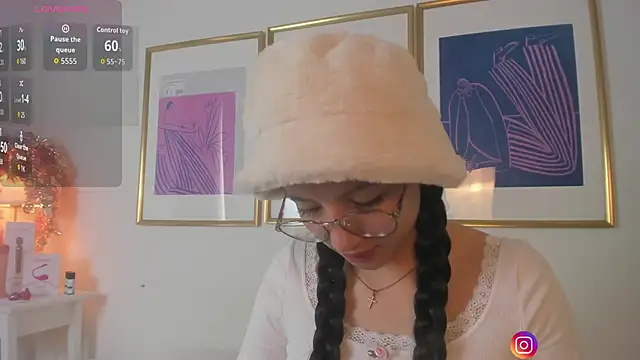 Eva depp online show from November 2025 11:54:01 AM